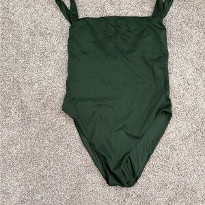 Left On Friday Streamline Suit in Palm